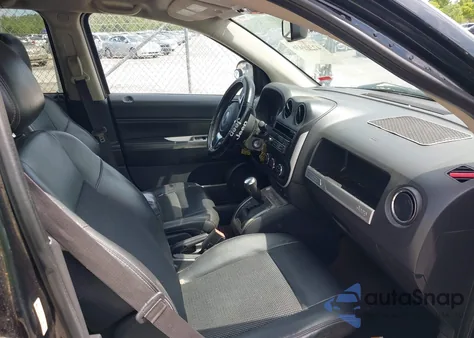 2014 Jeep Compass Latitude from USA, damaged, VIN 1C4NJCEB8ED650886